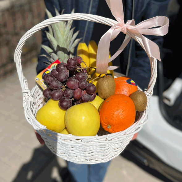 Фруктовая корзина 4 кг. в Саках