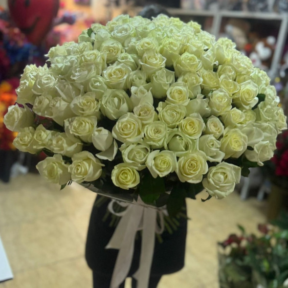 Букет 201 белая роза   в Саках