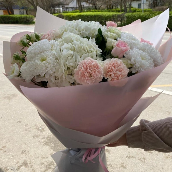 Букет Нежные объятия в Саках