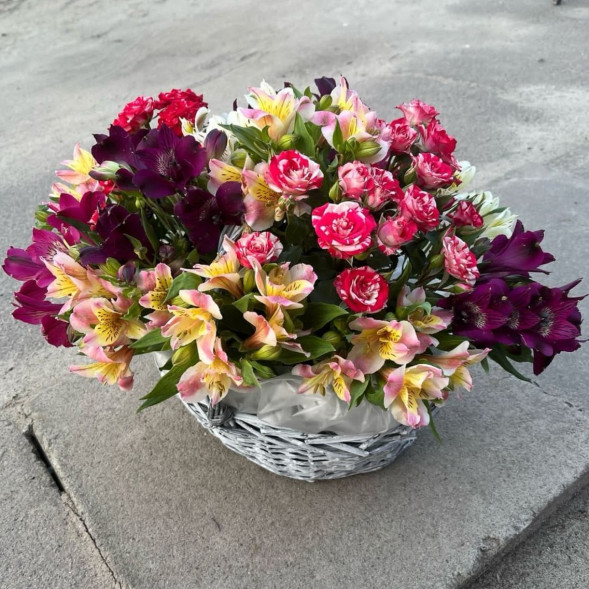 Букет Лепестки счастья в Саках