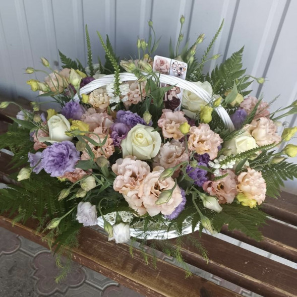 Сборная корзина «Прелестный бриз» в Саках