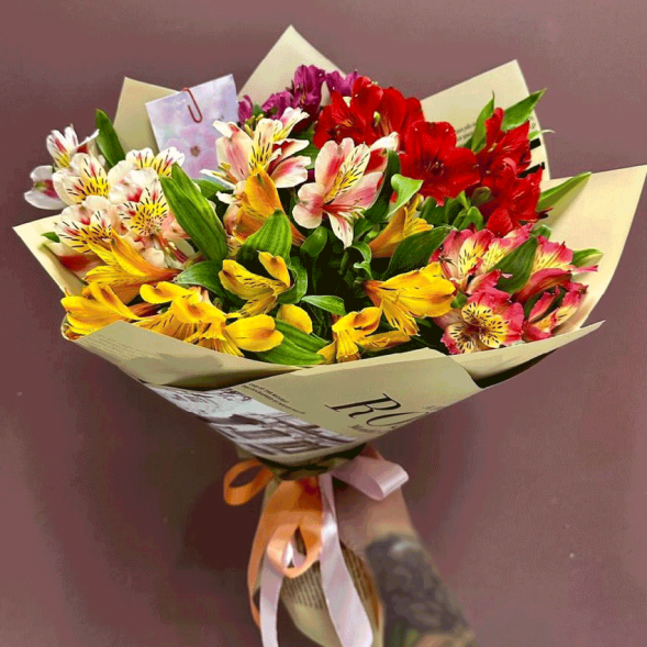 Букет 11 альстромерий в Саках